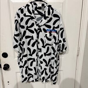 Disney Black and White Oswald Men's Shirt